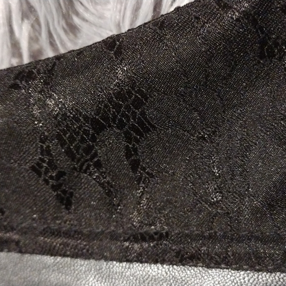 Charmian spiral boned corset - Picture 3 of 11